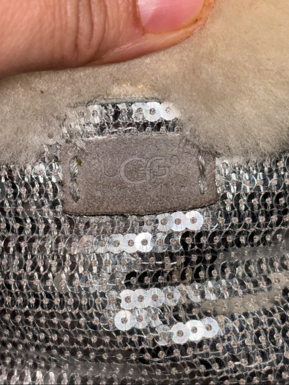 UGG Australia Silver Sequin Shearling Clog Slippers Girl’s Size 5